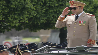 القوات المسلحة الملكية تخلد الذكرى الخمسين للمسيرة الخضراء المظفرة