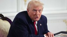 ترامب يعلن إغلاق المجال الجوي لفنزويلا ومحيطها “بالكامل”