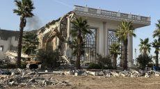 السلطات تهدم الجزء الثاني من قصر الضيافة ببوسكورة