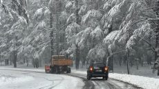 نشرة إنذارية .. زخات رعدية وتساقطات ثلجية وطقس بارد من الأربعاء إلى السبت