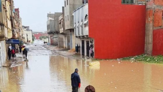 فيضانات قوية تعصف بمدينة القصر الكبير بسبب فيضان وادي اللوكوس