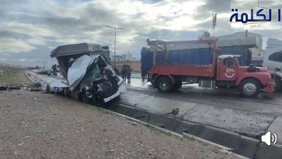 انقلاب شاحنة كبيرة يربك السير في عين السبع بالدار البيضاء