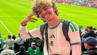 الحبس والغرامة لجزائري بسبب الإخلال العلني بالحياء العام داخل ملعب بالرباط