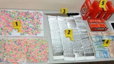 تفكيك شبكة لترويج الأقراص المهلوسة ببيوكرى.. حجز أزيد من 12 ألف قرص وتوقيف 3 أشخاص