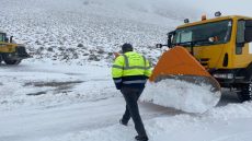 نشرة إنذارية..رياح عاصفية قوية وتساقطات ثلجية وزخات رعدية من الإثنين إلى الأربعاء