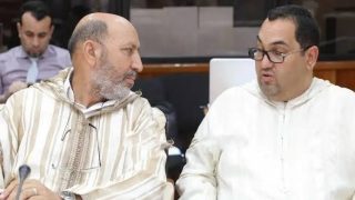محكمة الاستئناف تحكم بسنتين حبسا نافذا وغرامة مالية على عمدة مراكش السابق ونائبه في قضية “كوب 22”