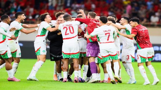 السفارة الأمريكية تهنئ المنتخب المغربي بعد التأهل إلى نصف نهائي “الكان 2025”