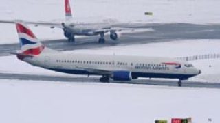 الأمطار المتجمدة تعطّل حركة النقل والرحلات الجوية في وسط أوروبا