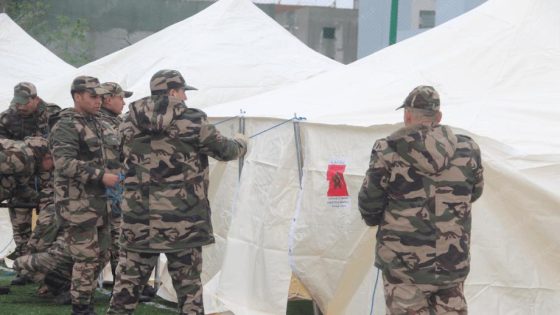 القوات المسلحة الملكية والسلطات المدنية تتضافر جهودها للحد من مخاطر الفيضانات في القصر الكبير