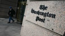 تنحي الرئيس التنفيذي لواشنطن بوست بعد عمليات تسريح جماعية