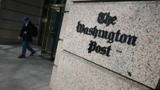 تنحي الرئيس التنفيذي لواشنطن بوست بعد عمليات تسريح جماعية