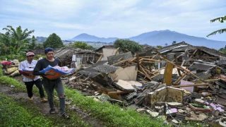 زلزال بقوة 5.7 درجات يضرب غرب إندونيسيا