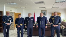 ميناء طنجة يستقبل فرقاطة فرنسية في إطار التعاون العسكري بين المغرب وفرنسا