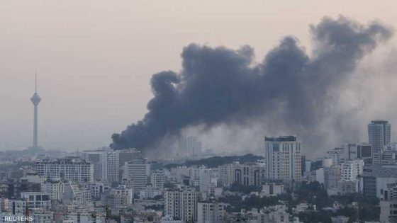 غارات أمريكية إسرائيلية تضرب منشأتين للطاقة في إيران