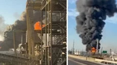 انفجار ضخم في مصفاة «فاليرو» للنفط ببورت آرثر بولاية تكساس