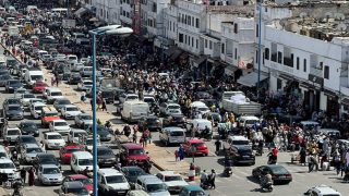 رواج كبير في أسواق الدار البيضاء استعدادا لعيد الفطر