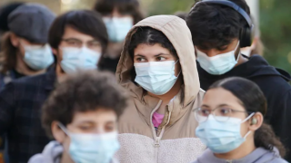 حملة تطعيم طارئة للطلاب بعد تفشي حالات التهاب السحايا في جامعة كنت