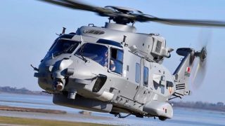 قطر: سقوط مروحية قطرية في المياه الإقليمية إثر عطل فني والبحث جارٍ عن طاقمها وركابها