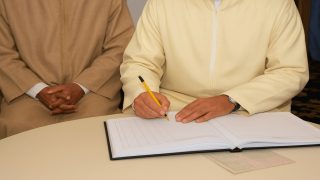 العدول يعلنون إضرابًا شاملاً عن الخدمات التوثيقية ابتداءً من 13 أبريل