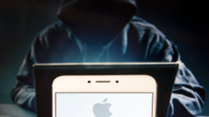 تحذير لمستخدمي آيفون من عملية احتيال تستهدف الحسابات البنكية