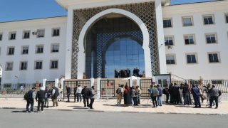 ملثمون يهاجمون محاميًا داخل مرآب المحكمة الابتدائية بتمارة