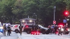 epa12989249 U.S. Secret Service officers on the scene of a shooting near the White House complex following reports of gunfire near 17th Street and Pennsylvania Avenue NW in Washington, DC, USA, 23 May 2026. The agency confirmed via social media that it was working with personnel on the ground to corroborate reports of shots fired. EPA/JIM LO SCALZO