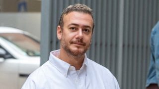 سعد لمجرد يمثل أمام المحكمة الفرنسية بتهمة اغتصاب ينفيها
