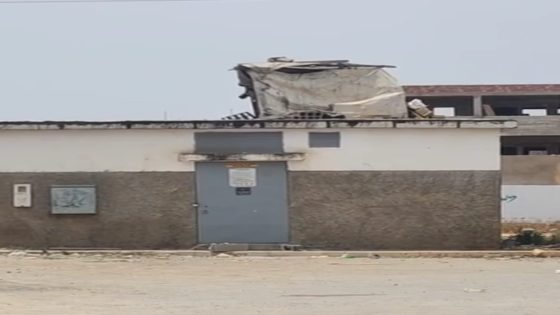 المحمدية.. مقاول يبني سكناً للعمال فوق محطة كهرباء ويثير جدلاً واسعاً