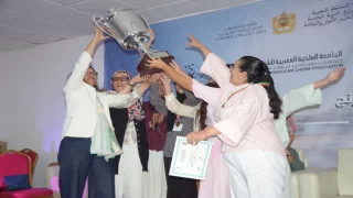فرس الحمراء ونجاح سوس يتوجان بكأس العرش للشطرنج في طنجة