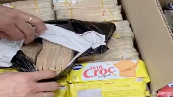 إحباط تهريب أزيد من مليوني أورو بمطار محمد الخامس وتوقيف مواطن موريتاني متجه إلى دبي