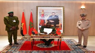 وفد عسكري من جمهورية أنغولا في زيارة إلى مديرية التاريخ العسكري والمتاحف بالمغرب