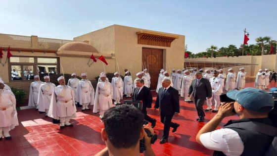 السفير الأمريكي في العيون.. زيارة تؤكد متانة الشراكة المغربية الأمريكية ودعم التنمية بالأقاليم الجنوبية