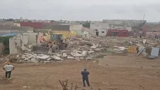 الجرافات تصل إلى كريان بن عبيد بدار بوعزة.. انطلاق عملية الهدم بحضور الدرك الملكي والسلطات المحلية