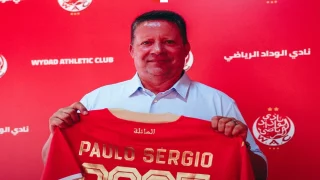 الوداد الرياضي يعلن تعاقده مع البرتغالي باولو سيرجيو لقيادة الفريق في موسم 2026-2027