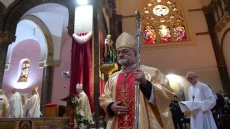 الفاتيكان يعيّن مدبّراً مؤقتاً لأبرشية الرباط بعد فتح تحقيق في اتهامات تطال الكاردينال لوبيز روميرو