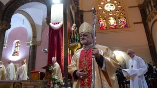 الفاتيكان يعيّن مدبّراً مؤقتاً لأبرشية الرباط بعد فتح تحقيق في اتهامات تطال الكاردينال لوبيز روميرو