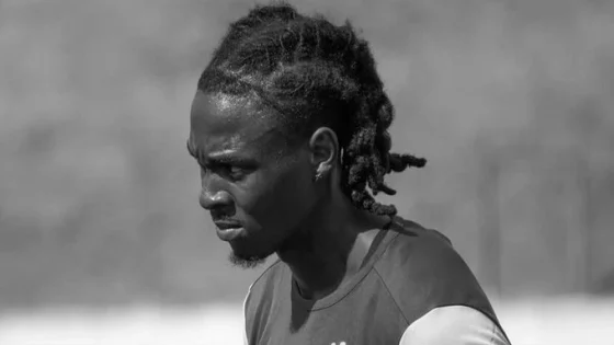 وفاة لاعب برتغالي عمره 25 سنة بعد سقوطه مغشيًا عليه خلال مباراة ودية