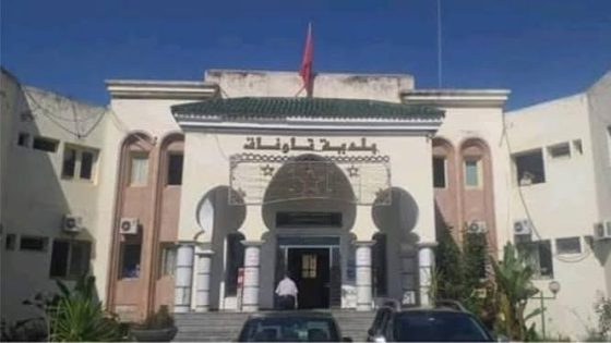 تاونات.. الرقم الأخضر يقود إلى توقيف موظفة جماعية للاشتباه في تلقي رشوة بـ300 درهم