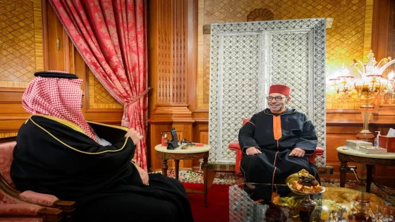 الملك محمد السادس يدين هجمات الحوثيين ويؤكد تضامن المغرب مع السعودية