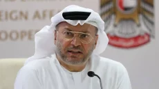 قرقاش يرد على قطع الجزائر للعلاقات مع الإمارات: الدبلوماسية لا تُدار بالألغاز والضجيج
