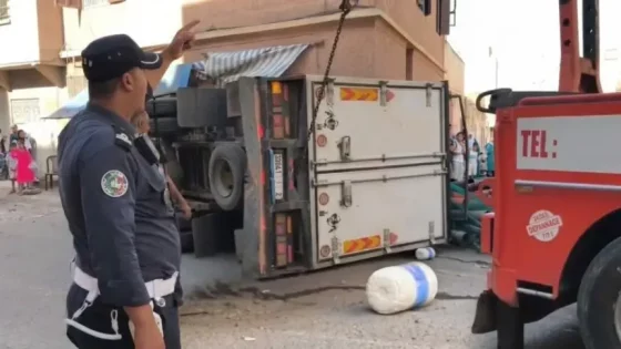 سطات.. شاحنة تتحرك بشكل مفاجئ وتنهي حياة سيدة بدرب عمر